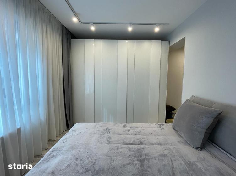 Apartament cu 2 camere decomandat în Tei