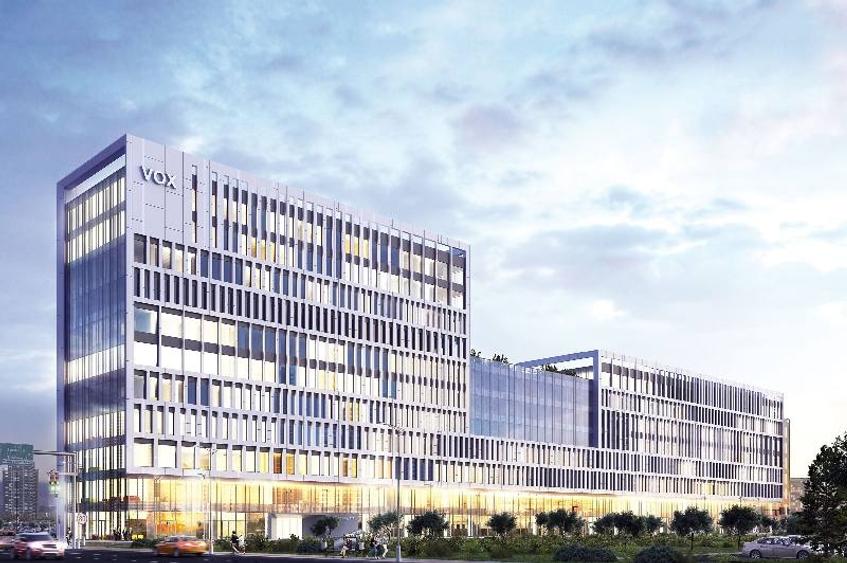 Birou, de 321 mp, în Central