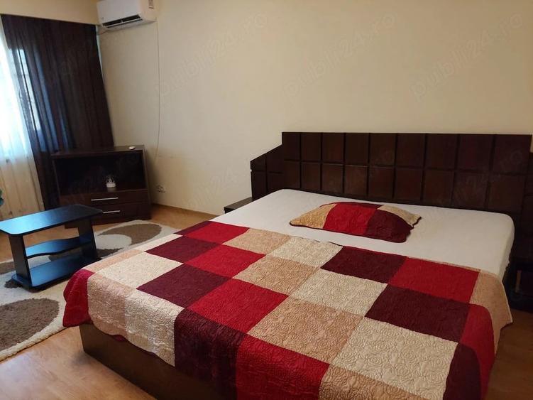 Garsonieră decomandată în Central