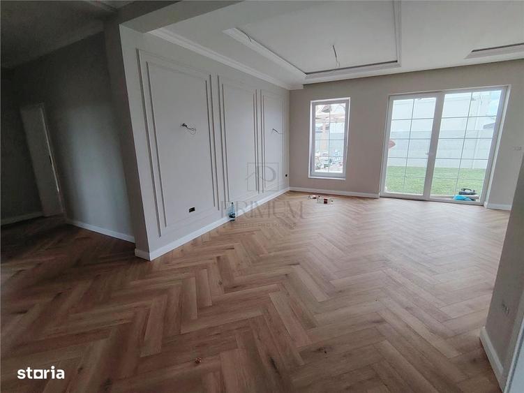 Casă cu 4 camere în Moșnița Veche