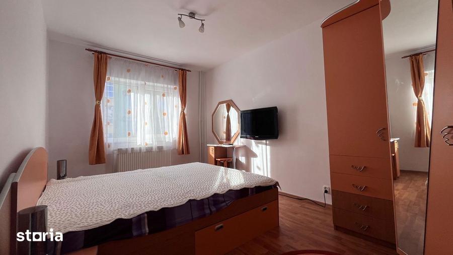 Apartament cu 3 camere în Astra