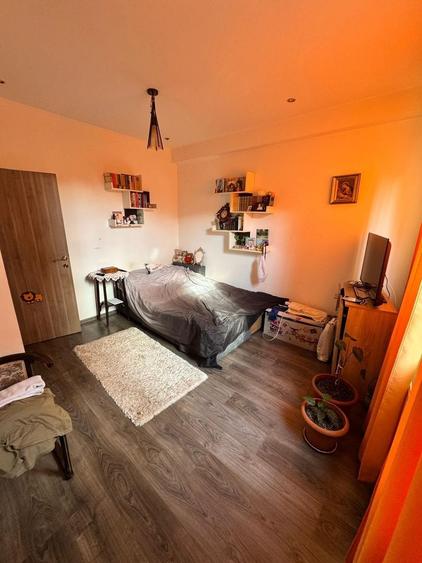 Apartament cu 3 camere decomandat, mobilat în Km 4-5