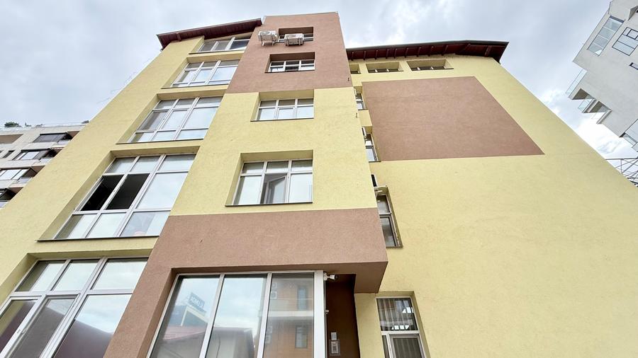 Birou, de 100 mp, în Aviației