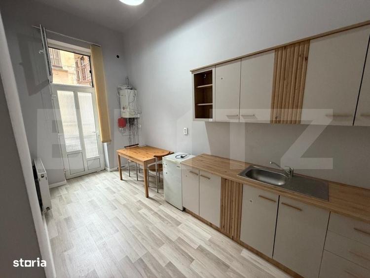 Apartament cu 2 camere decomandat în Central