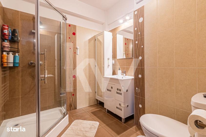 Apartament cu 3 camere, mobilat în Tractorul
