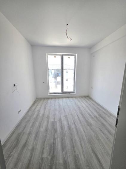 Apartament cu 2 camere decomandat în Bragadiru