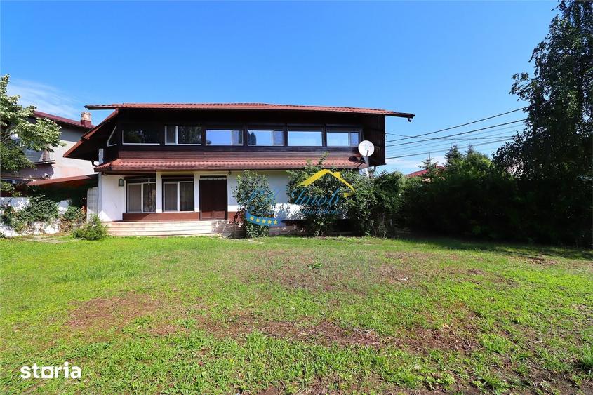 Casă cu 4 camere cu Teren 597 Mp în Central