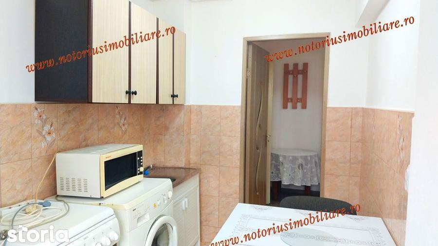 Garsonieră decomandată în Central
