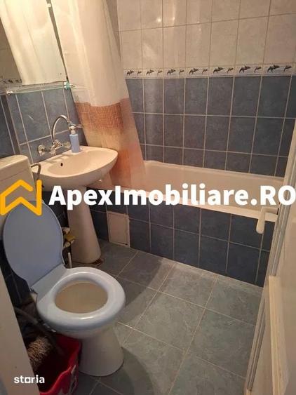 Apartament cu 2 camere decomandat în 1 Mai