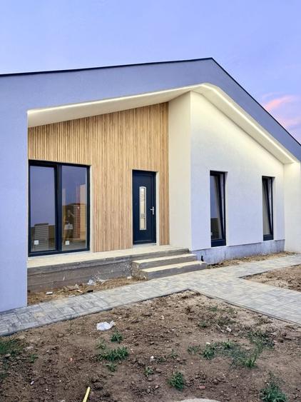 Casă cu 3 camere cu Teren 500 Mp în Sântandrei