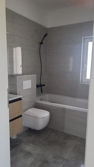 Duplex cu 4 camere cu Canalizare în Moșnița Veche