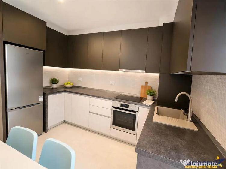 Apartament cu 2 camere decomandat în Noua