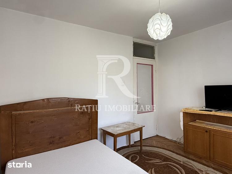 Apartament cu 3 camere decomandat în Rogerius