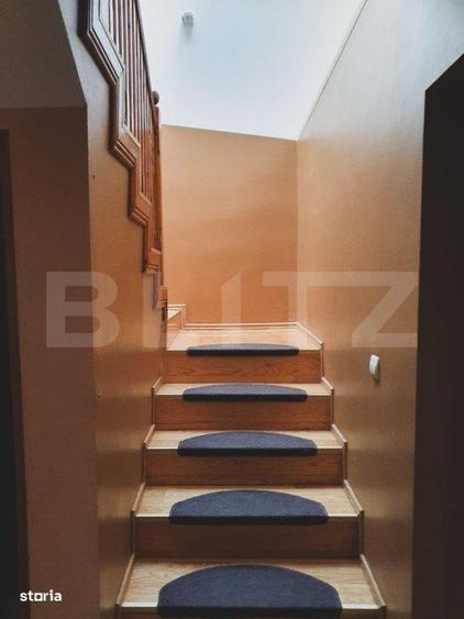 Casă cu 4 camere în Săsarm