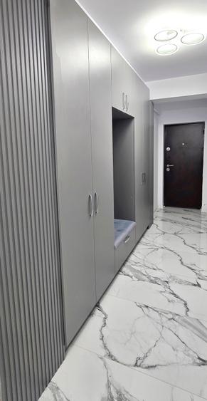 Apartament cu 2 camere decomandat, mobilat în Valea Adâncă