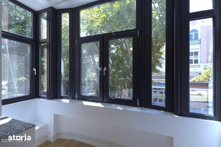 Apartament cu 5 camere în Central