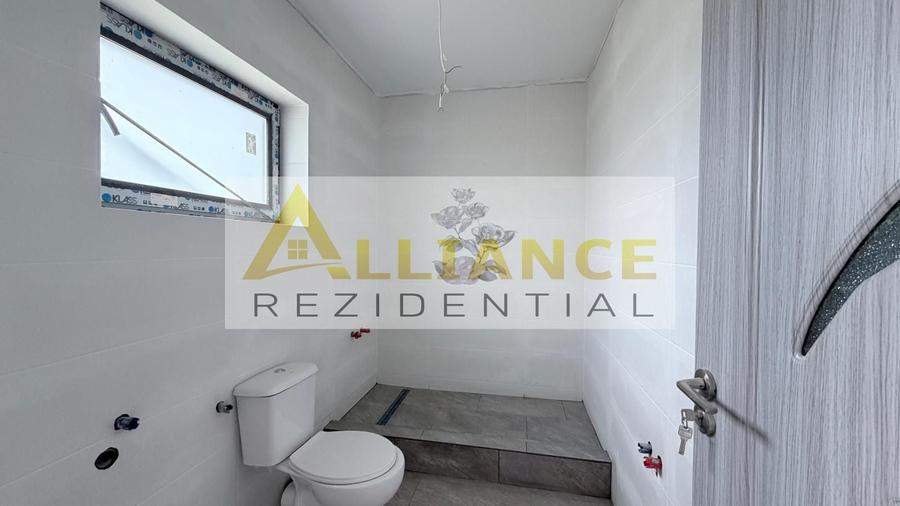 Casă individuală cu 3 camere cu Canalizare în Berceni