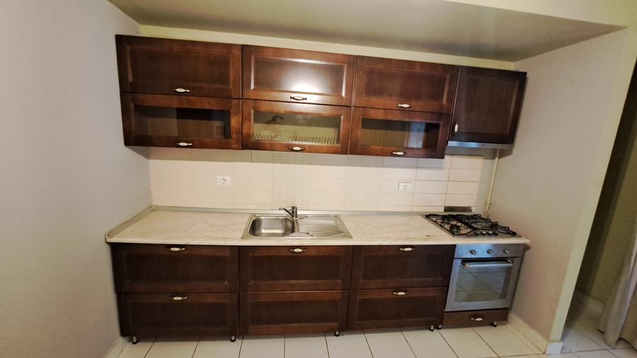 Apartament cu 3 camere decomandat, mobilat în Herăstrău