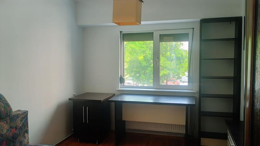 Apartament cu 3 camere decomandat în Exterior Sud