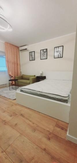 Garsonieră decomandată în Nicolina