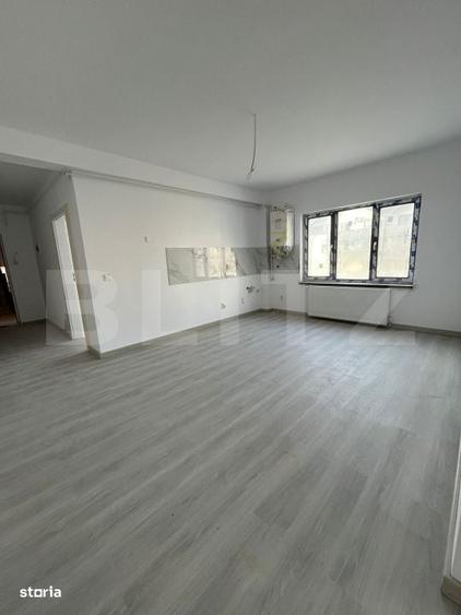 Apartament cu 3 camere decomandat în Bârnova
