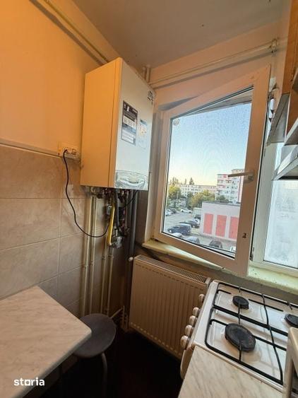 Apartament cu 2 camere în Craiovița Nouă