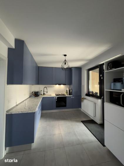 Casă cu 4 camere cu Teren 324 Mp în Central