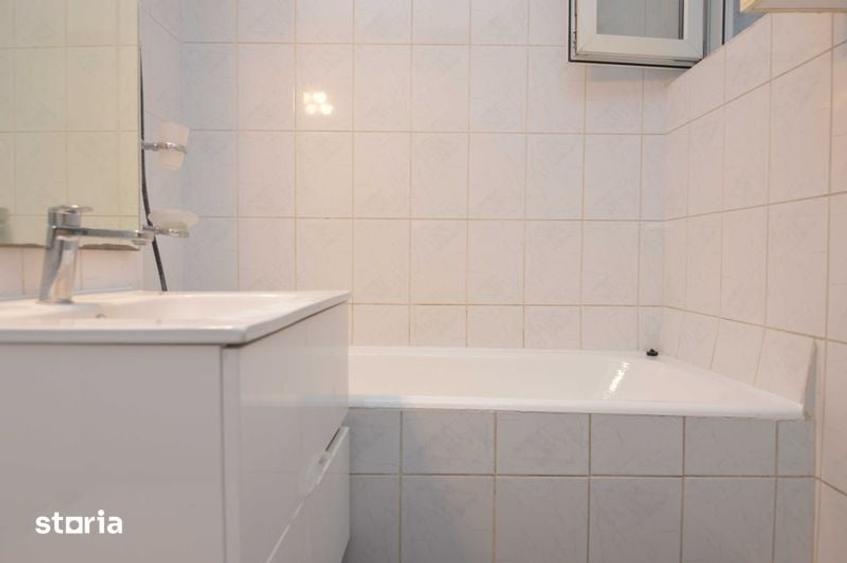 Apartament cu 3 camere în Tineretului