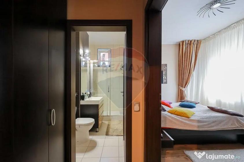 Apartament cu 4 camere decomandat, mobilat în Europa