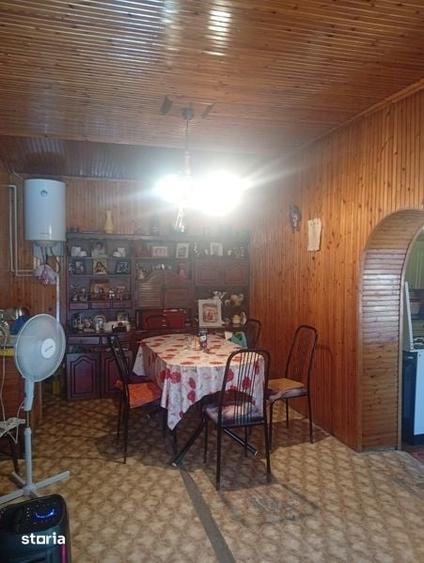 Casă cu 3 camere cu Teren 120 Mp în Central