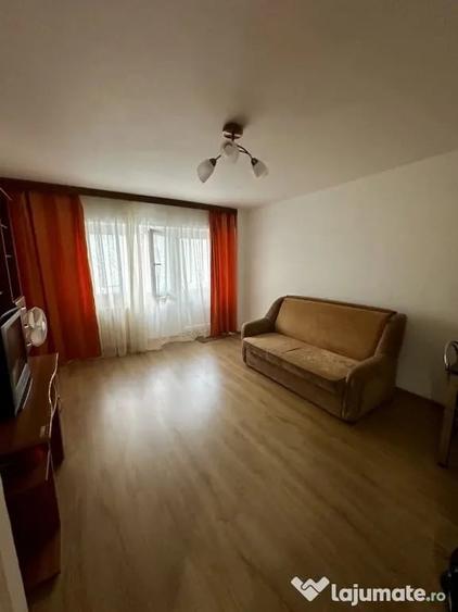 Aparatorii patriei tomesti etaj 3 - 7