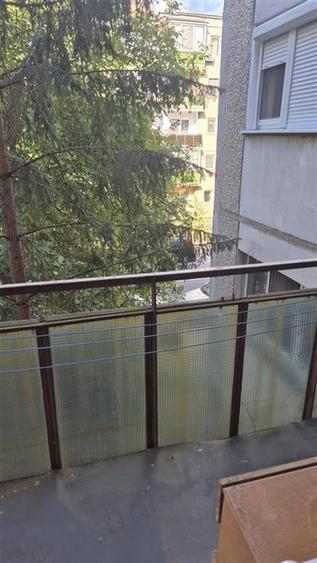Apartament cu 3 camere decomandat în Nufărul