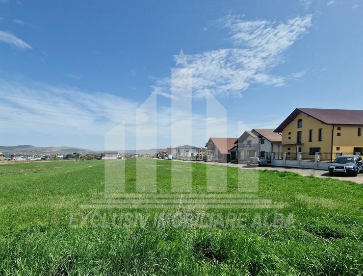 Teren Construcții intravilan de 1148 mp, în Nord-Est