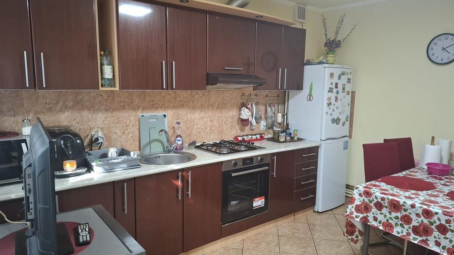 Casă individuală cu 3 camere cu Canalizare în Nădlac