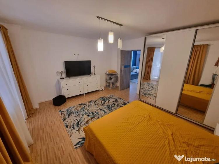 Apartament cu 2 camere semidecomandat în Kamsas