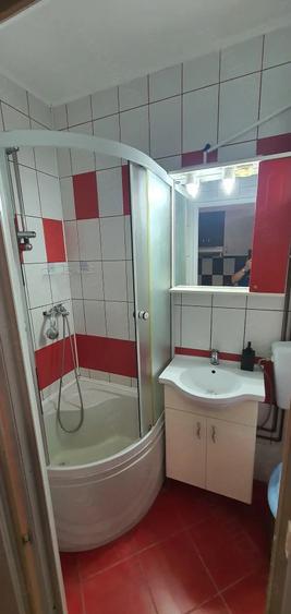 Garsonieră nedecomandată în Noua