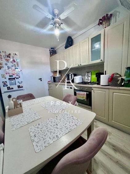 Apartament cu 3 camere decomandat, mobilat în Florești — fotografia 3