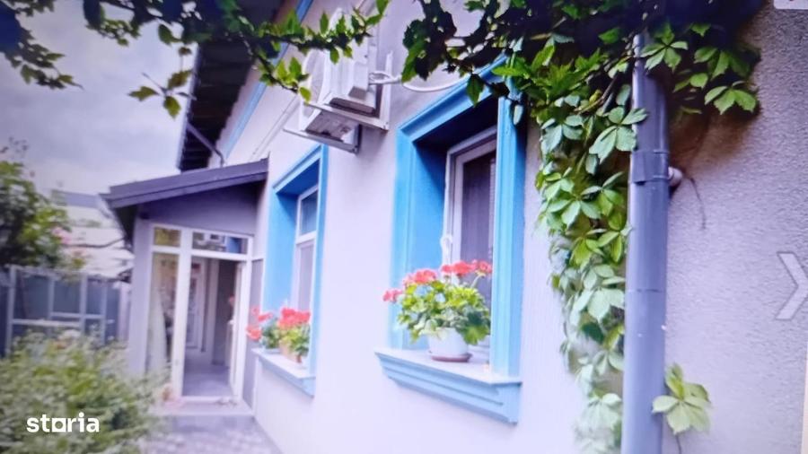 Casă cu 4 camere cu Teren 295 Mp în Iancului