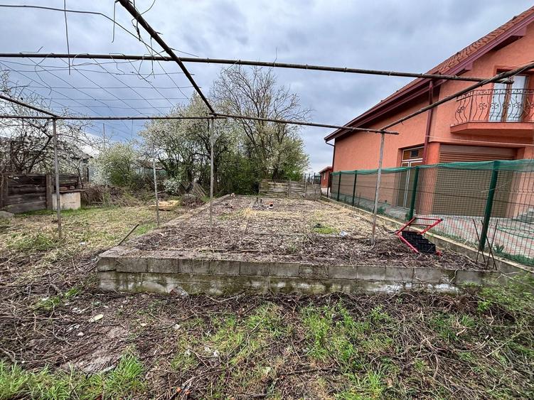 Casă cu 2 camere în Oșorhei