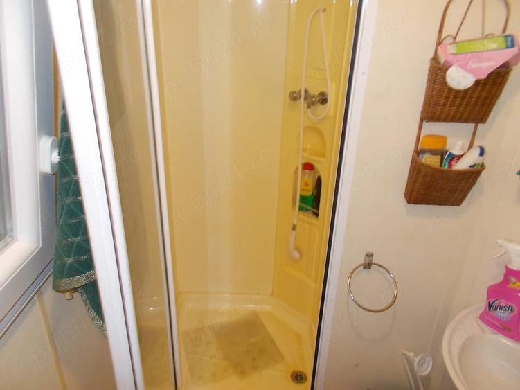 Casă cu 2 camere cu Teren 235 Mp în Plopi