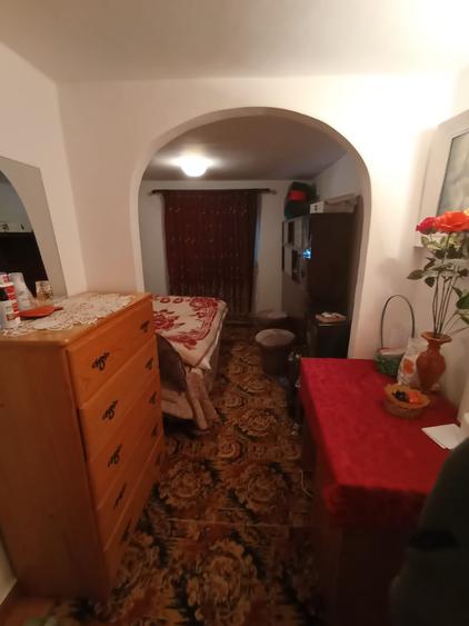Casă individuală cu 4 camere cu Canalizare în Nicolina