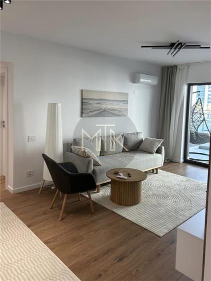 Apartament cu 2 camere decomandat, mobilat în Barbu Văcărescu