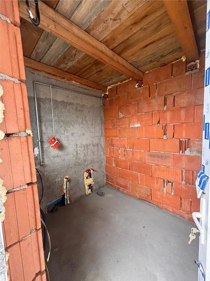 DUPLEX PREMIUM DESPARTIT PRIN GARAJ. MOSNITA NOUA. 4 CAMERE - 6