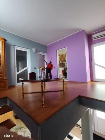 Casă cu 4 camere în Călărași