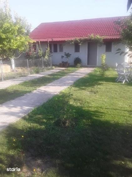 Teren de 4200 mp, în Corbu