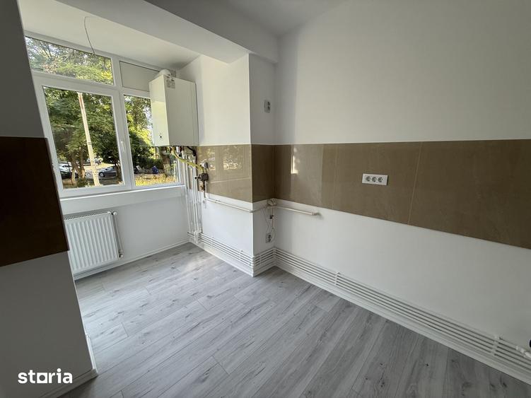 Apartament cu 2 camere semidecomandat în Micro 16