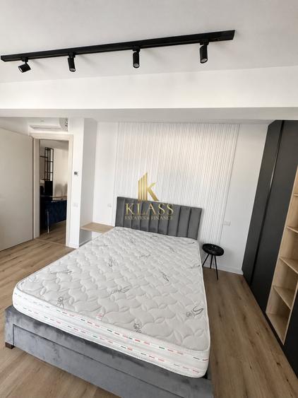 Apartament cu 3 camere semidecomandat, mobilat în Voluntari