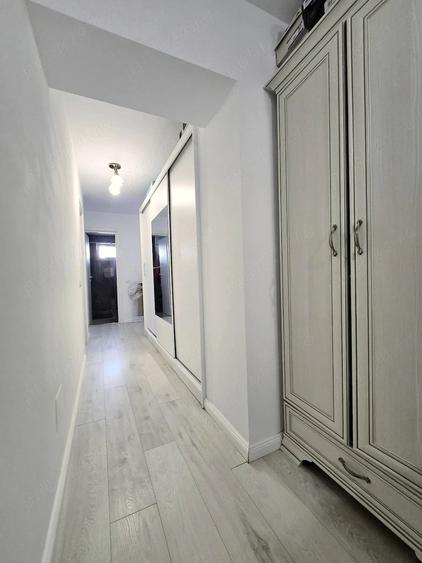 Apartament cu 3 camere decomandat în Pantelimon