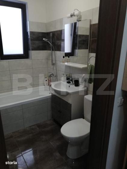 Apartament cu 2 camere semidecomandat în Girocului
