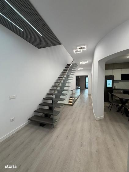 Casă cu 4 camere cu Teren 200 Mp în Sub Arini
